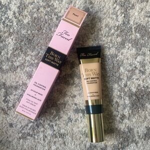 Too Faced Born This Way Soft Matte Foundation - Pearl